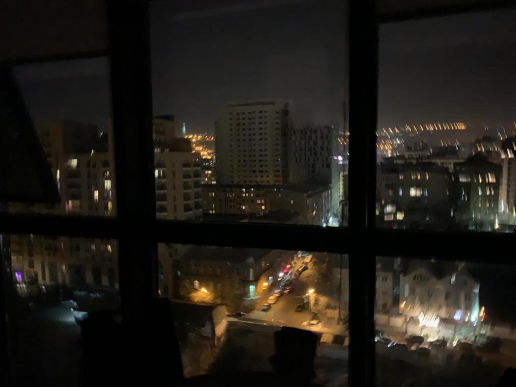 יירבאן City Central Apartment מראה חיצוני תמונה