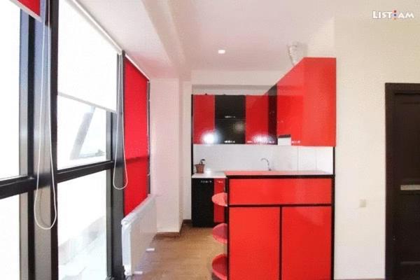 יירבאן City Central Apartment מראה חיצוני תמונה