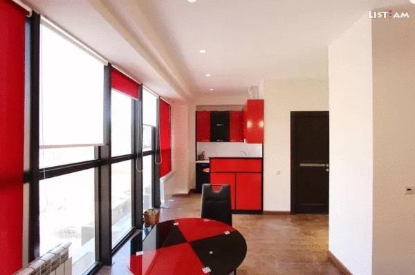 יירבאן City Central Apartment מראה חיצוני תמונה