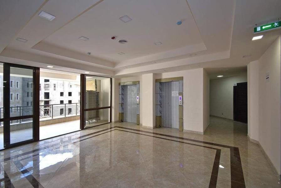יירבאן City Central Apartment מראה חיצוני תמונה