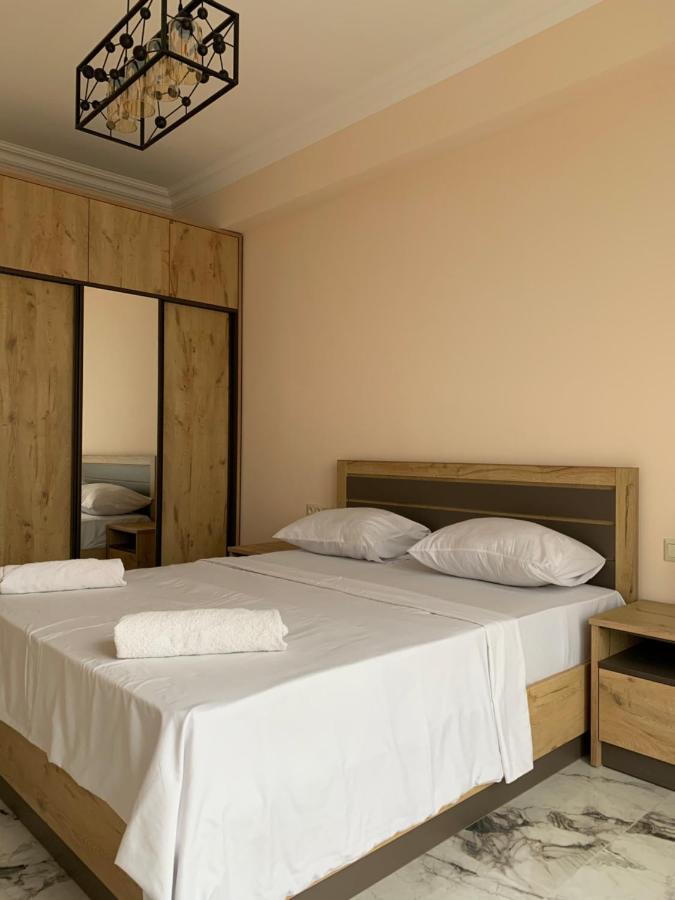 יירבאן City Central Apartment מראה חיצוני תמונה